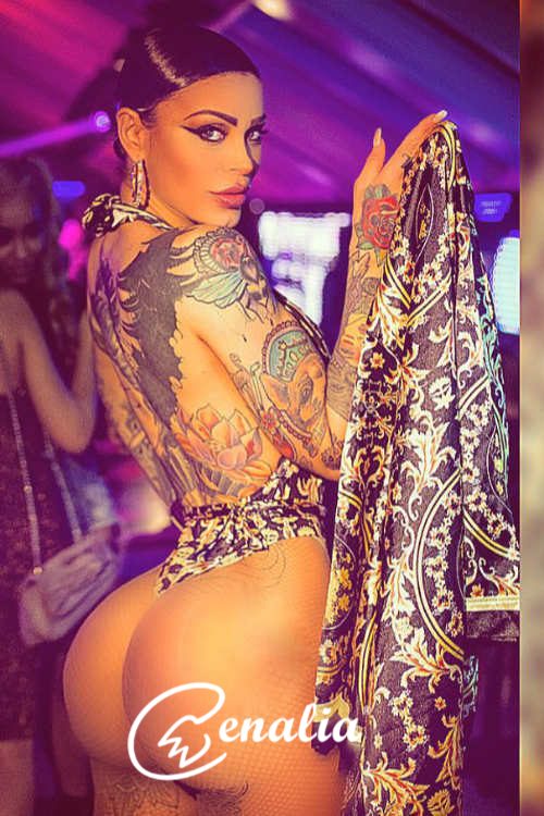 Cena con stripper Tatiana en Barcelona Cena con stripper Tatiana en Barcelona