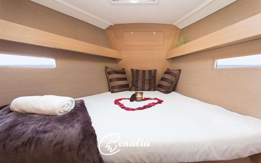 Cena en velero Barcelona