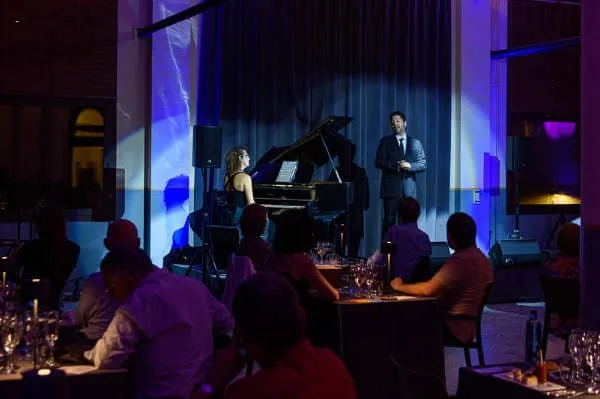 Cena con espectáculo de ópera Cena con espectáculo de ópera